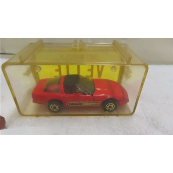 Vintage Hot Wheels Corvette with Case