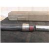 Image 2 : Gray 1/2'' Torque Wrench 250lbs with Hard Case 