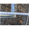 Image 2 : Steel stand.