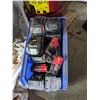 Image 2 : Lot of 12v and 18v batteries, for parts or repair.