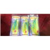 Image 1 : THREE 15OZ GIANT SKIRT JIGS - GLOW IN DARK