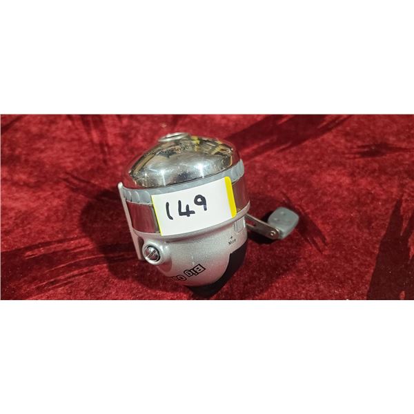 MITCHELL BIG GAME CLODED FACE REEL