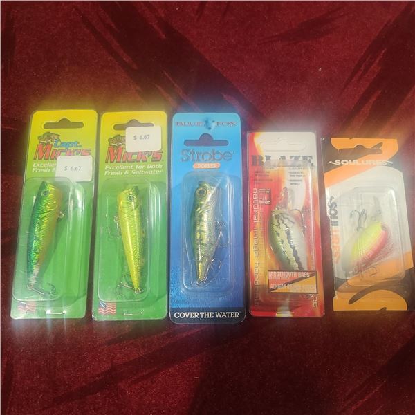 SEVEN LURES - ALL DOUBLE TREBLE HOOKED - TWO CAPT MIKES, ONE BLUEFOX STOBE, BLAZE LARGEMOUTH BASS ME