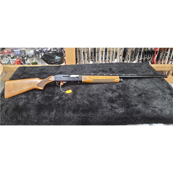 WINCHESTER MOD 14012GA SEMI AUTO SHOTGUN   SN N1061650