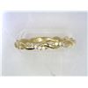Image 2 : 14K Yellow Gold and Diamond Twist Band
