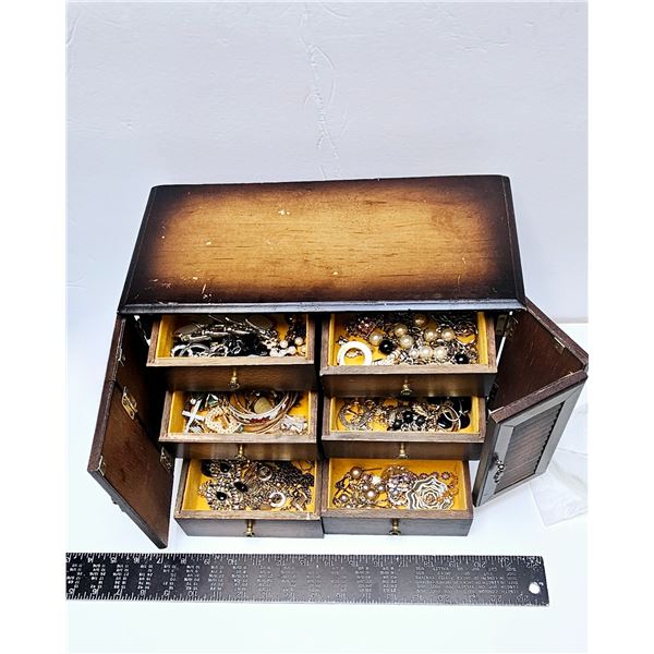VINTAGE 6 DRAWER JEWELRY BOX WITH SHUTTERS