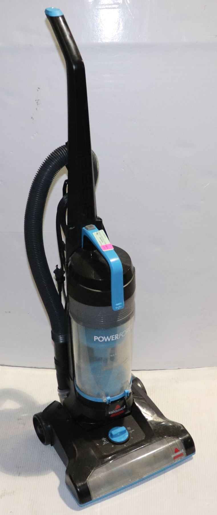 POWERFORCE VACUUM CLEANER