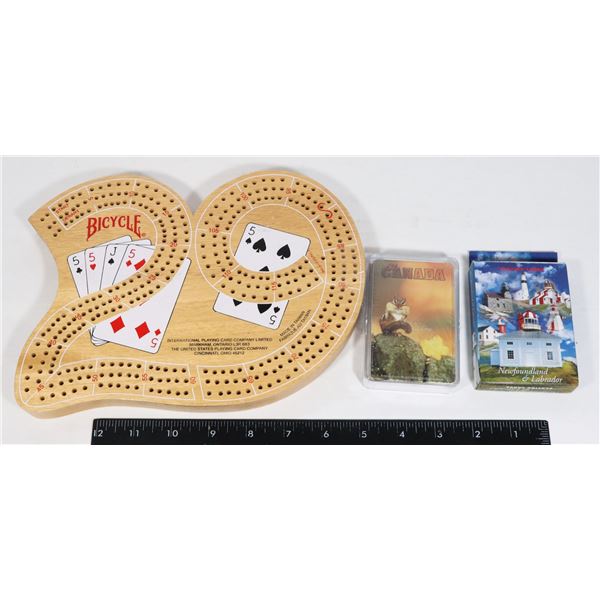 WOODEN 29 CRIBBAGE BOARD, 2 NEW CARDS