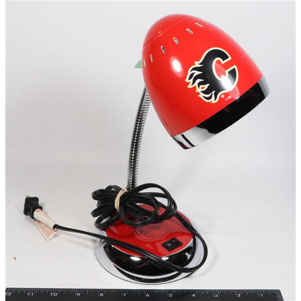 CALGARY FLAMES LAMP