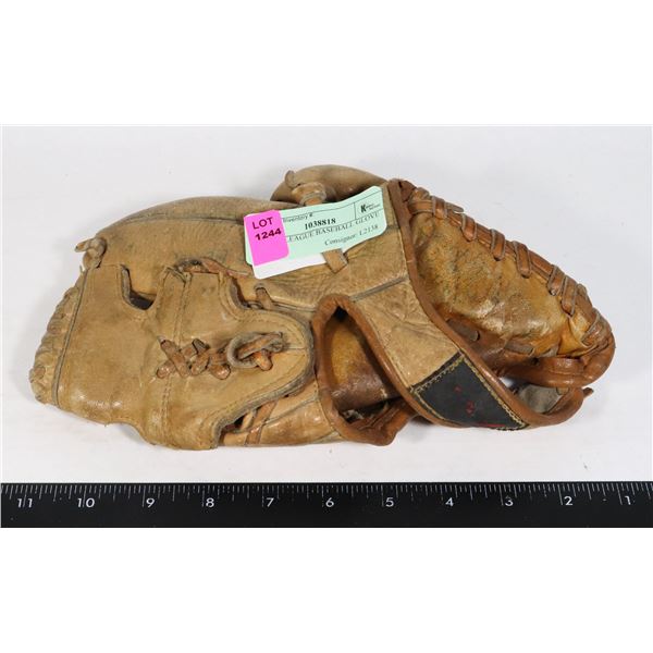 LITTLE LEAGUE BASEBALL GLOVE