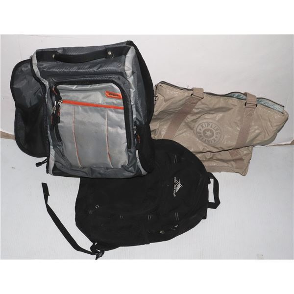 LOT OF BAGS AND SATCHELS