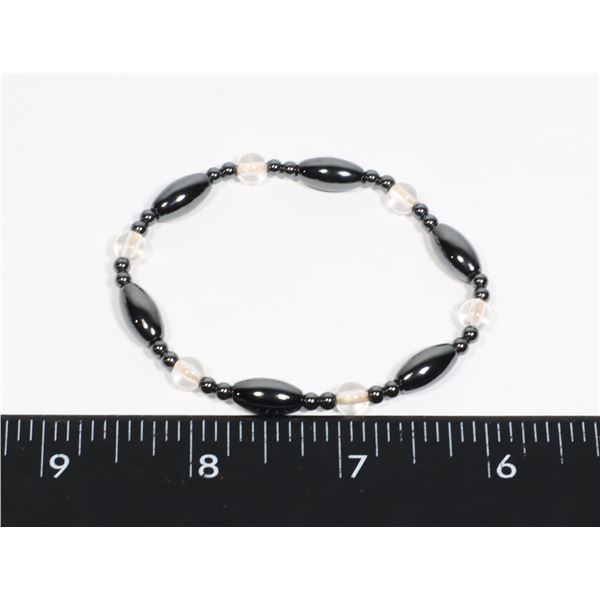 MAGNETIC BEADED BRACELET