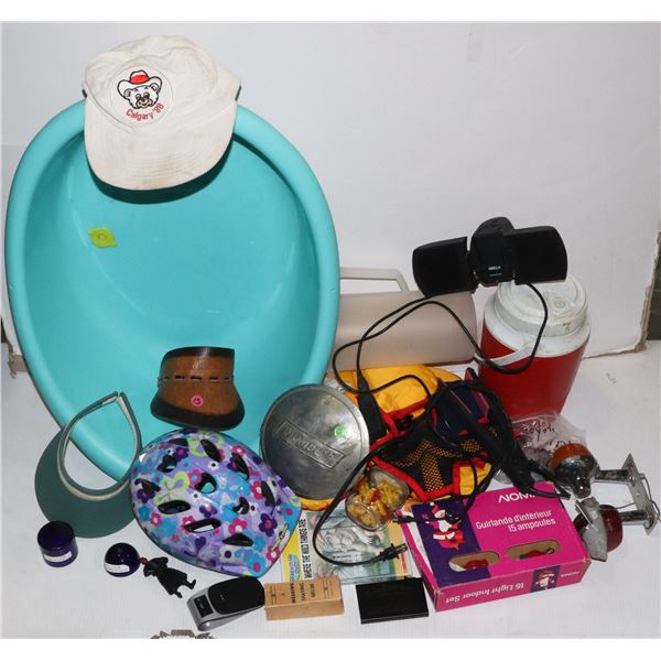 FISHER PRICE BABY BATH TUB IN BOX WITH OTHER