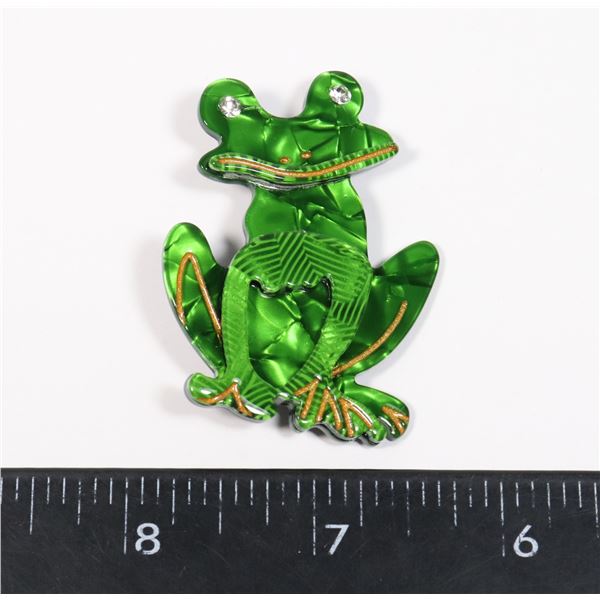 NEW FROG DESIGN WITH RHINESTONE ACCENT EYE