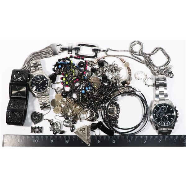 LOT OF FASHION JEWELRY, SOME MAY BE BRAND