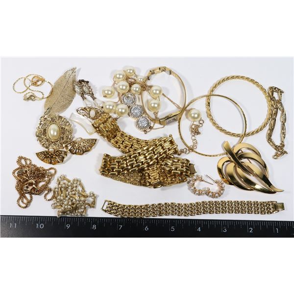 LARGE LOT OF FASHION JEWELRY, SOME MAY BE BRAND