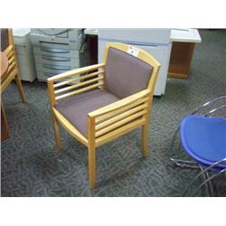 Blonde Maple Framed Bernhardt Client Chair (t1)