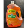 Image 1 : 1 Large Jug of Palmolive Essential Clean Dish Soap - 4.27L (1.13 Gal) - Orange Tangerine Scent