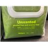 Image 2 : 2 Packs of iPetba Unscented Alcohol-Free Pet Wipes - 100pcs Per Pack - (8" x 8" Wipes) - New Sealed