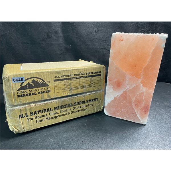 1 Himalayan Nature Mineral Block - Himalayan Pink Salt Block - New