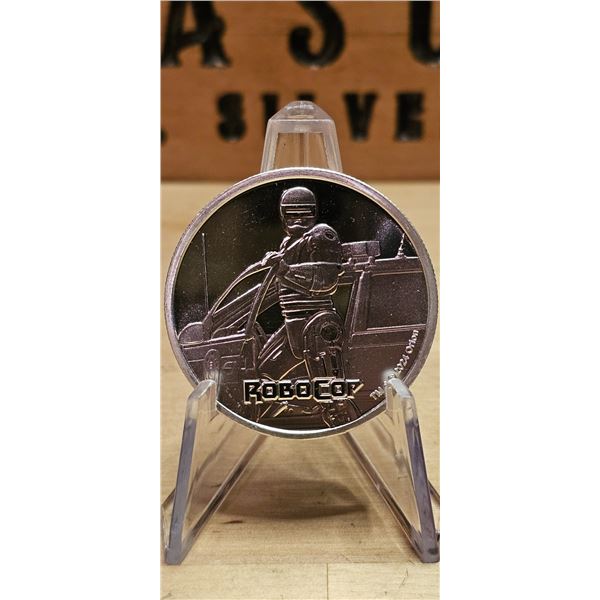 Lot 2-1) 1 oz  Fiji Robocop 2024