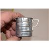 Image 2 : potash paperweight & mini measuring cup