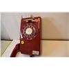 Image 3 : red wall telephone
