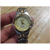 Image 2 : VINTAGE LADIES QUARTZ ELGIN, DATE @3 WATCH, NEW BATTERY RUNS