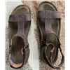 Image 3 : New in box! Keen women’s t-strap sandals. US size 8.5.