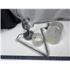 Image 1 : Projection Light and 2 Lamp Shade.