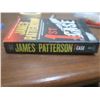 Image 2 : 1st case. Paper back novel