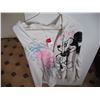 Image 5 : 2016 pokemon shirt (size medium) & disnet mickey mouse hoodie (size XL 15-17)
