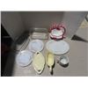 Image 1 : lot mixed with dishes, basket, mugs, bowls, loaf pans