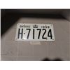 Image 1 : 1958 vintage ontario canada liscence plate embossed crown very good