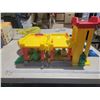 Image 3 : fisher price toy car garage