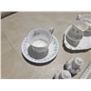 Image 2 : Royal Albert China "Memory Lane" - 7 pieces