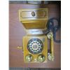Image 1 : museum thomas series vintage phone