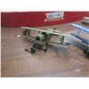 Image 2 : 4 plastic plane models