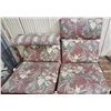 Image 2 : 2 swing cushions