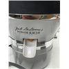Image 2 : Jack La Lanne's Power Juicer Elite.