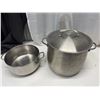 Image 1 : Two Large Cooking Pots.