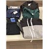 Image 2 : LOT DE 20+ V TEMENTS ASSORTIS