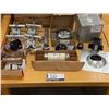 Image 1 : LOT DE PIÈCES ÉLECTRIQUES ASSORTIES
