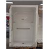 Image 1 : DOUCHE MAAX 82" X 56" X 36"