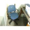 Image 3 : 3 Task Chairs