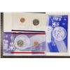 Image 2 : 1999-P & D SBA DOLLAR SOUVENIR SET WITH ENVELOPE