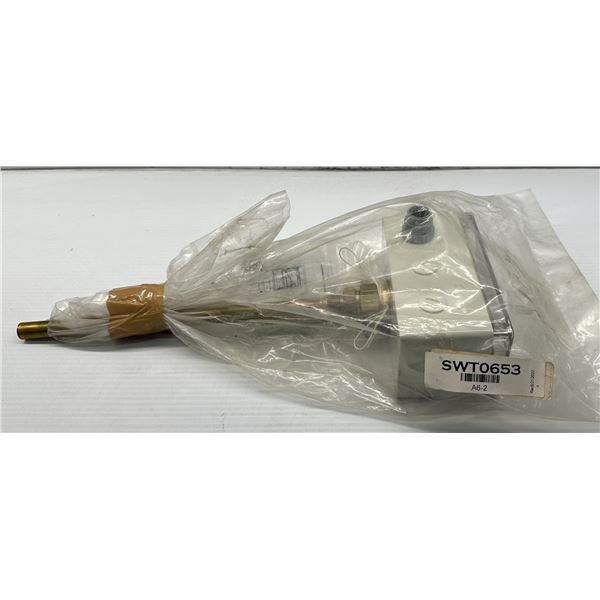 Woerner #KTR-B/3/M300/T5/T5/TA/X6 / 609207 Temperature Controller