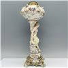 Image 4 : Sitzendorf Porcelain Figural Oil Lamp