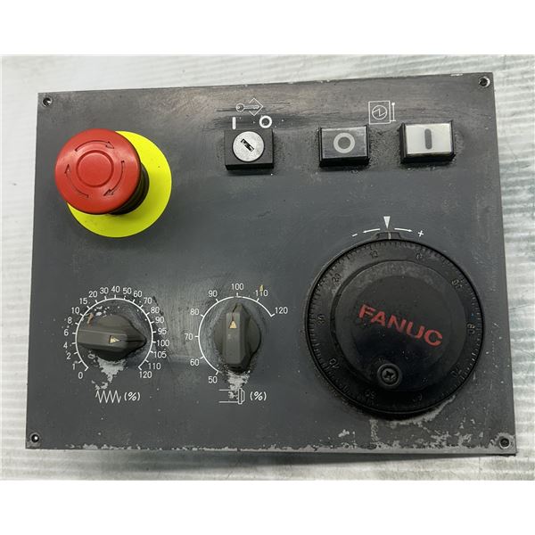 Fanuc #A02B-0236-C239 Operator Interface w/#A860-0203-T001 Manual Pulse Generator