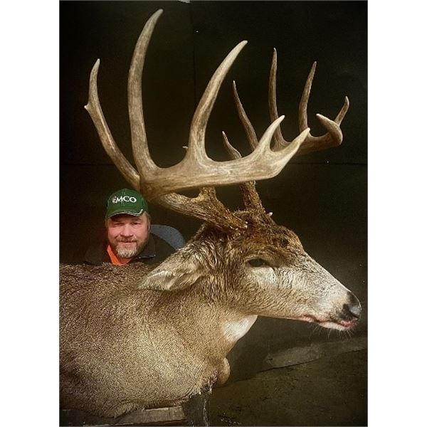 *Alberta – 6 Day - Whitetail Hunt for One Hunter